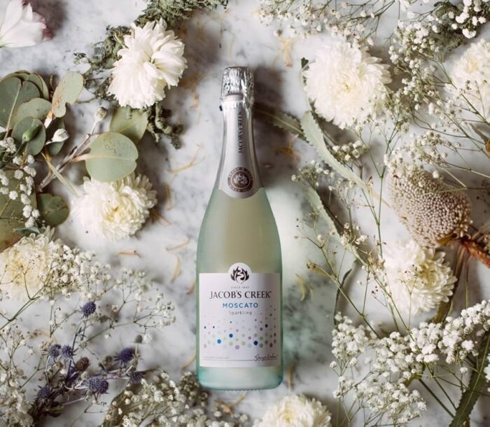 Jacob's Creek Sparkling Moscato 75 cl - Image 1