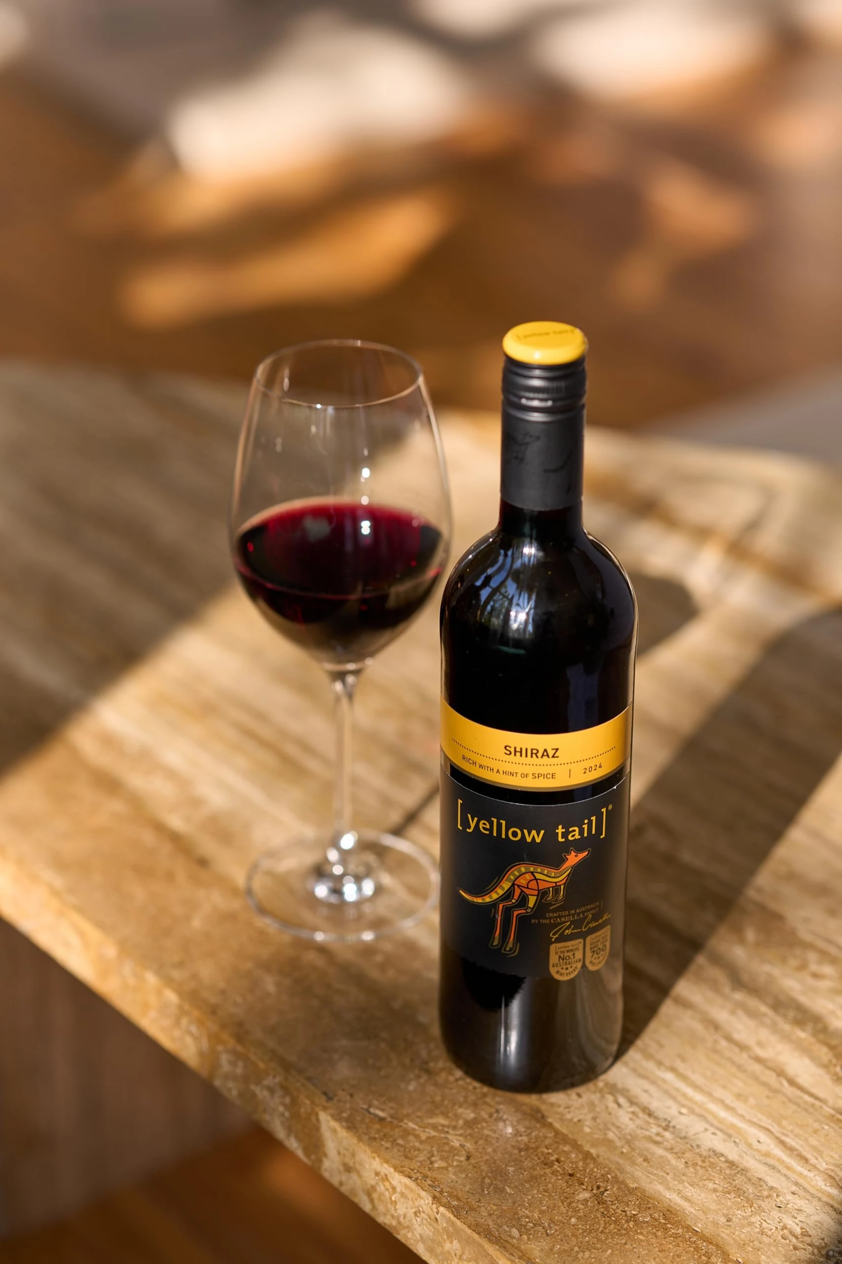 Yellow Tail Shiraz 75cl - Image 1